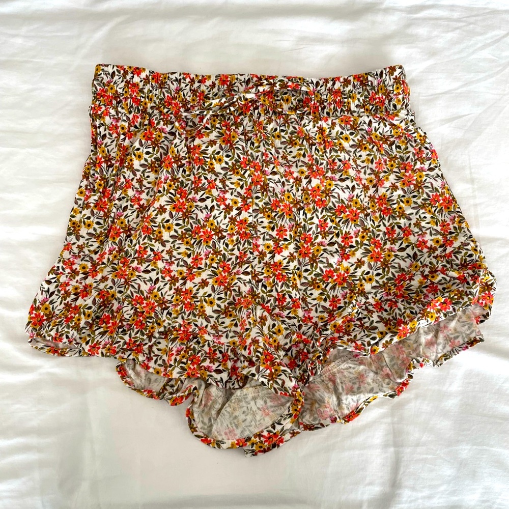 High-Waisted Floral Shorts